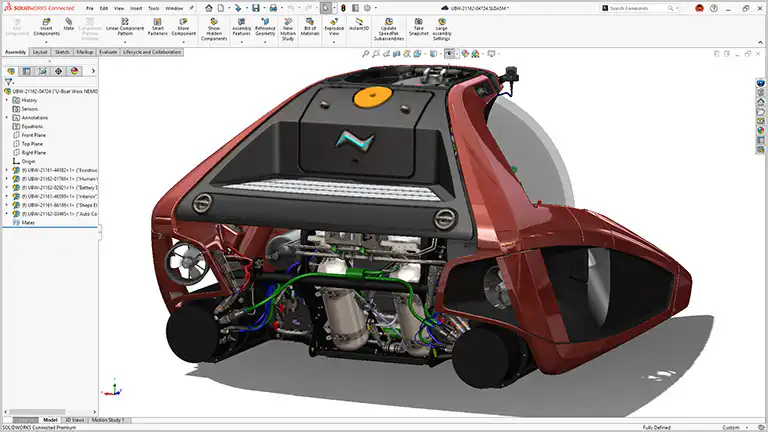 SOLIDWORKS Connected com o painel da plataforma aberto durante o projeto
