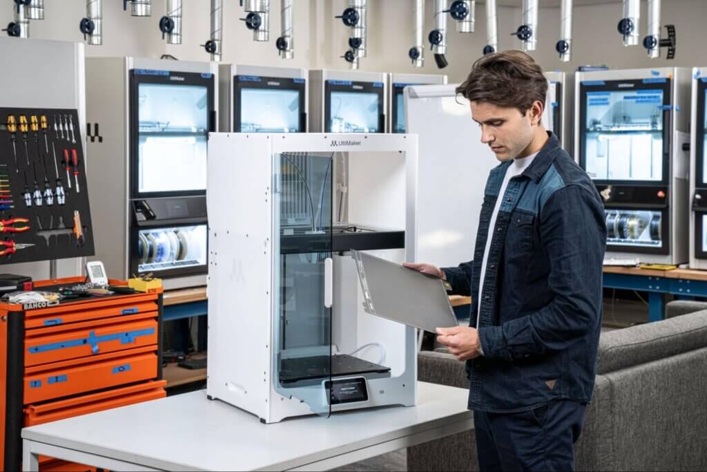 Ultimaker S8